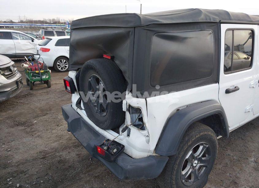 Photo 18 of 2018 Jeep Wrangler UNLIMITED SPORT S 4X4 (VIN 1C4HJXDG5JW152693)