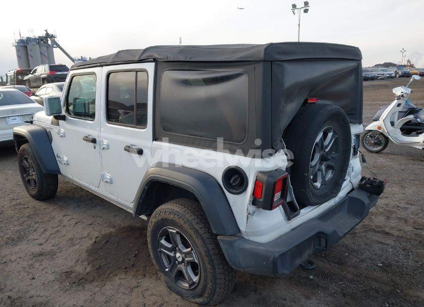 Photo 3 of 2018 Jeep Wrangler UNLIMITED SPORT S 4X4 (VIN 1C4HJXDG5JW152693)