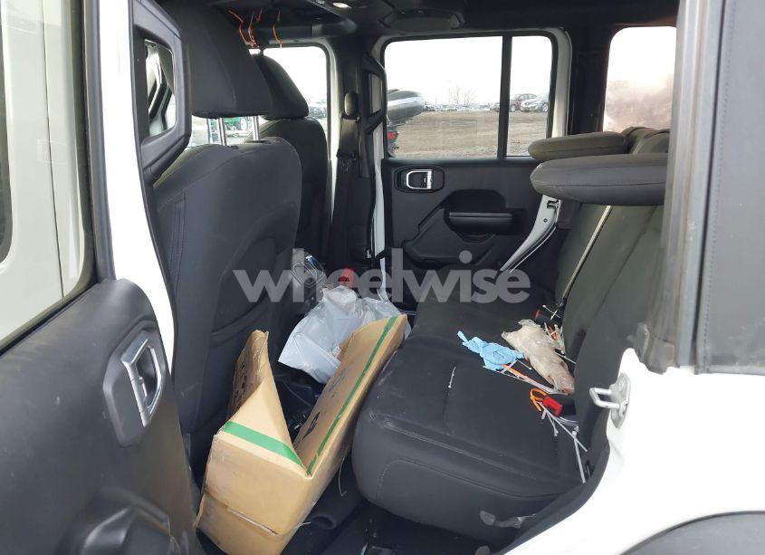 Photo 8 of 2018 Jeep Wrangler UNLIMITED SPORT S 4X4 (VIN 1C4HJXDG5JW152693)