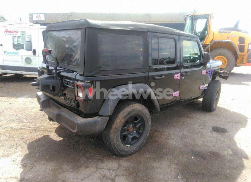 Photo 4 of 2018 Jeep Wrangler UNLIMITED SPORT 4X4 (VIN 1C4HJXDG5JW159062)