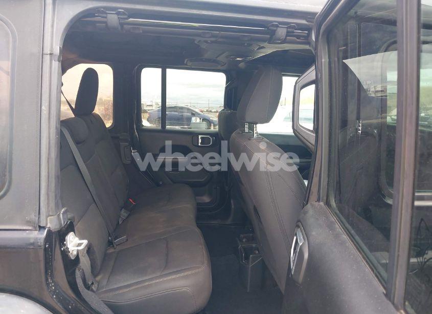 Photo 8 of 2018 Jeep Wrangler UNLIMITED SPORT 4X4 (VIN 1C4HJXDG5JW159062)