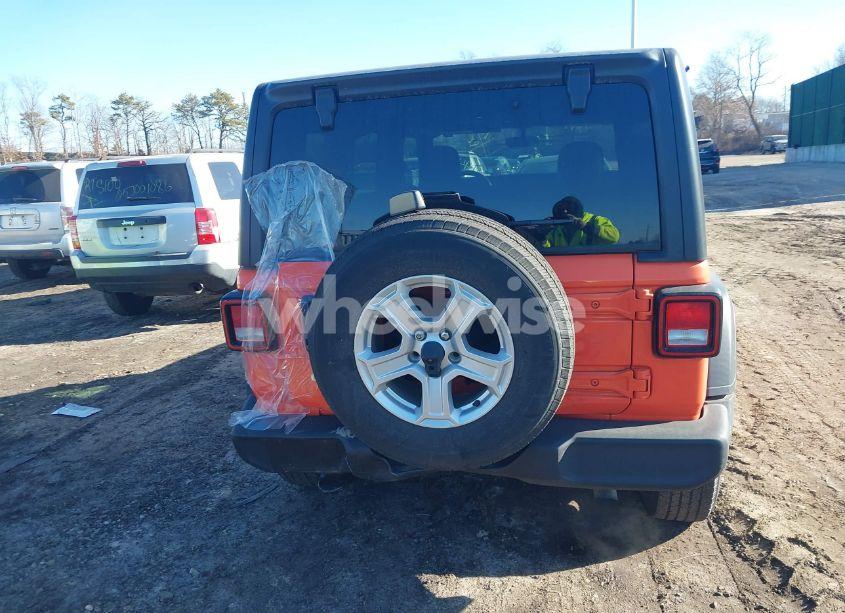 Photo 16 of 2018 Jeep Wrangler UNLIMITED SPORT S 4X4 (VIN 1C4HJXDG5JW280626)