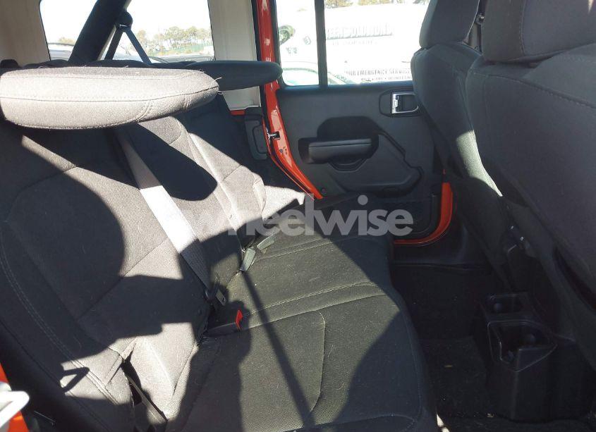 Photo 8 of 2018 Jeep Wrangler UNLIMITED SPORT S 4X4 (VIN 1C4HJXDG5JW280626)