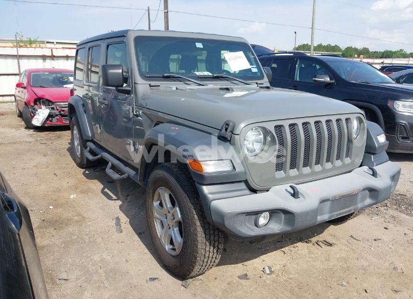 2018 Jeep Wrangler UNLIMITED SPORT S 4X4 (VIN 1C4HJXDG5JW298947) main photo