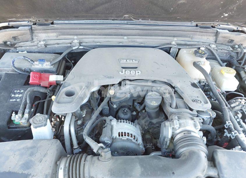 Photo 10 of 2019 Jeep Wrangler UNLIMITED SPORT S 4X4 (VIN 1C4HJXDG5KW505015)