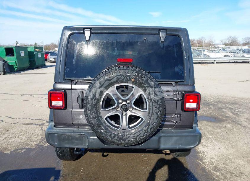 Photo 16 of 2019 Jeep Wrangler UNLIMITED SPORT S 4X4 (VIN 1C4HJXDG5KW505015)