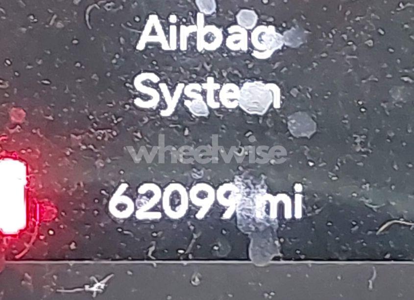 Photo 15 of 2019 Jeep Wrangler UNLIMITED SPORT 4X4 (VIN 1C4HJXDG5KW577364)