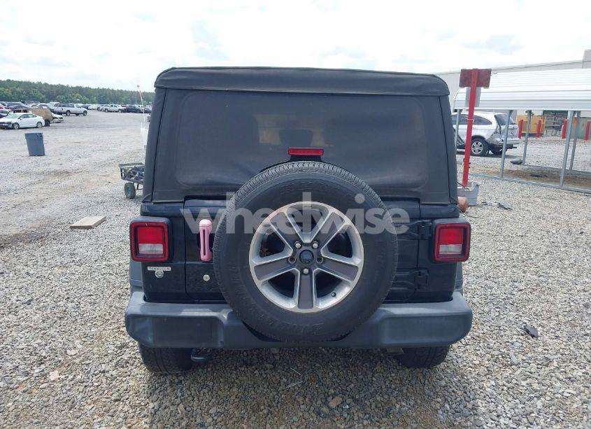 Photo 16 of 2019 Jeep Wrangler UNLIMITED SPORT 4X4 (VIN 1C4HJXDG5KW577364)