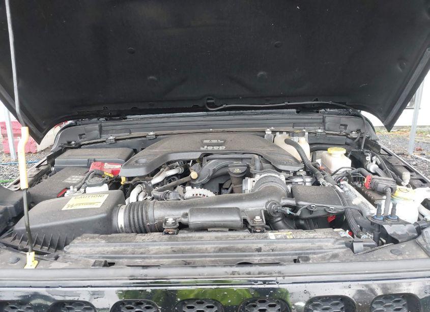 Photo 10 of 2019 Jeep Wrangler UNLIMITED SPORT S 4X4 (VIN 1C4HJXDG5KW648448)