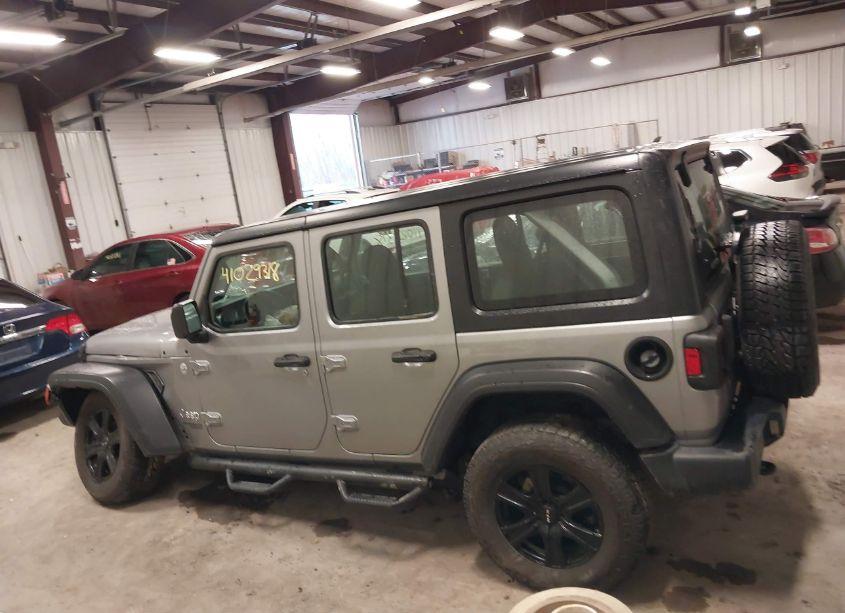 Photo 14 of 2019 Jeep Wrangler UNLIMITED SPORT 4X4 (VIN 1C4HJXDG5KW661328)