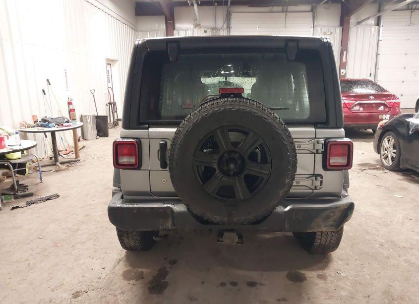 Photo 16 of 2019 Jeep Wrangler UNLIMITED SPORT 4X4 (VIN 1C4HJXDG5KW661328)