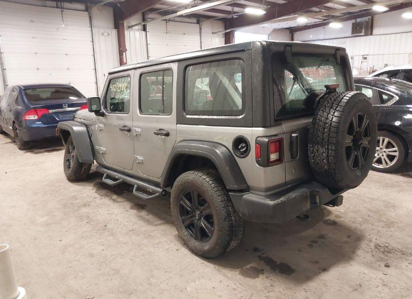 Photo 3 of 2019 Jeep Wrangler UNLIMITED SPORT 4X4 (VIN 1C4HJXDG5KW661328)