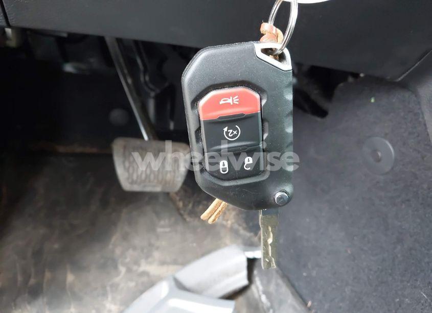Photo 11 of 2020 Jeep Wrangler UNLIMITED SPORT S 4X4 (VIN 1C4HJXDG5LW187222)