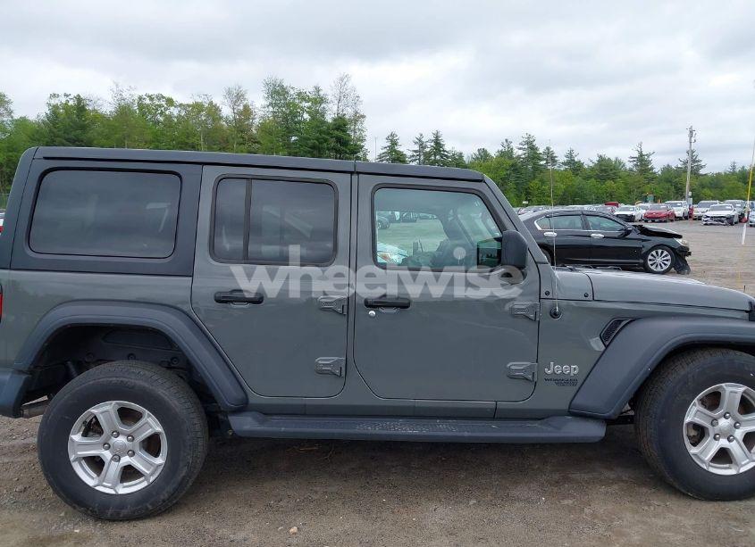 Photo 13 of 2020 Jeep Wrangler UNLIMITED SPORT S 4X4 (VIN 1C4HJXDG5LW187222)