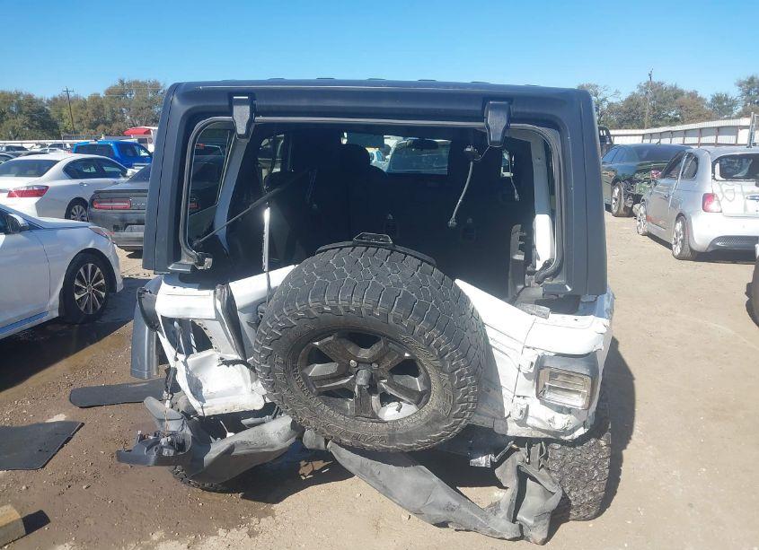Photo 16 of 2020 Jeep Wrangler UNLIMITED SPORT S 4X4 (VIN 1C4HJXDG5LW215133)
