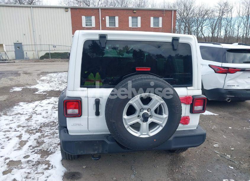 Photo 16 of 2022 Jeep Wrangler UNLIMITED SPORT S 4X4 (VIN 1C4HJXDG5NW152330)