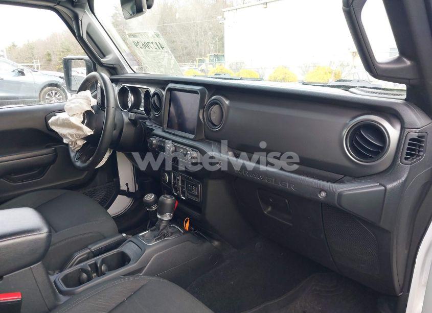 Photo 5 of 2022 Jeep Wrangler UNLIMITED SPORT S 4X4 (VIN 1C4HJXDG5NW152330)