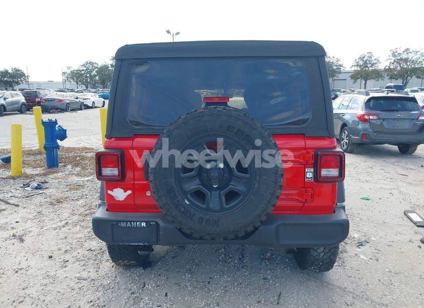 Photo 16 of 2018 Jeep Wrangler UNLIMITED SPORT 4X4 (VIN 1C4HJXDG6JW139791)