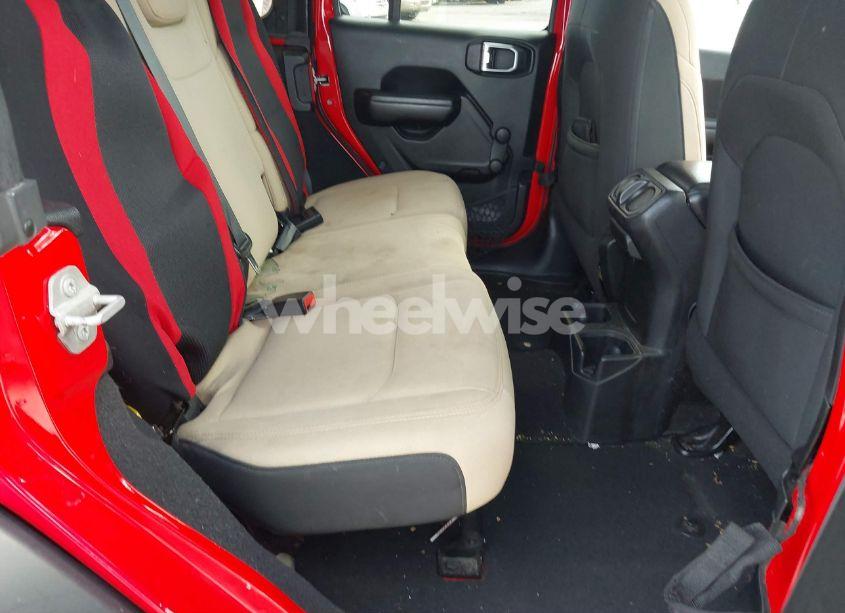 Photo 8 of 2018 Jeep Wrangler UNLIMITED SPORT 4X4 (VIN 1C4HJXDG6JW139791)