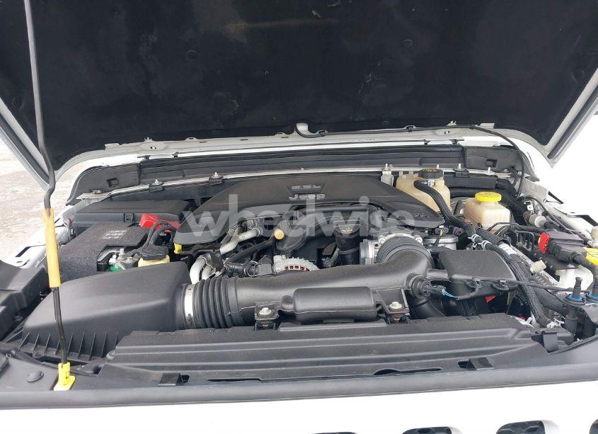 Photo 10 of 2018 Jeep Wrangler UNLIMITED SPORT 4X4 (VIN 1C4HJXDG6JW149981)