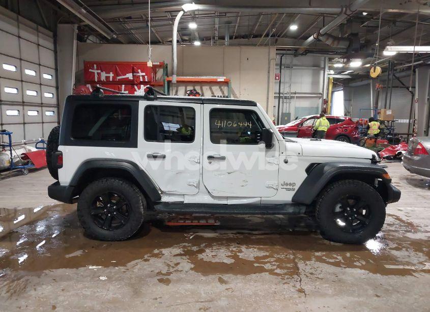 Photo 13 of 2018 Jeep Wrangler UNLIMITED SPORT S 4X4 (VIN 1C4HJXDG6JW285298)