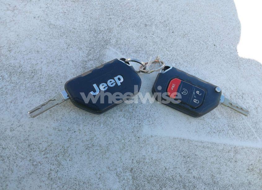 Photo 11 of 2019 Jeep Wrangler UNLIMITED SPORT S 4X4 (VIN 1C4HJXDG6KW538685)