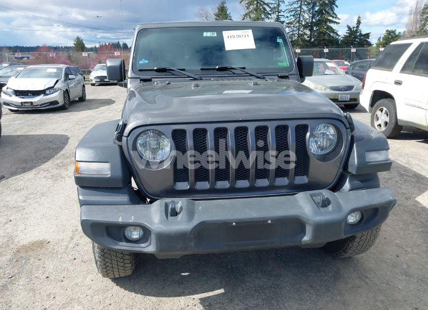 Photo 13 of 2019 Jeep Wrangler UNLIMITED SPORT S 4X4 (VIN 1C4HJXDG6KW538685)