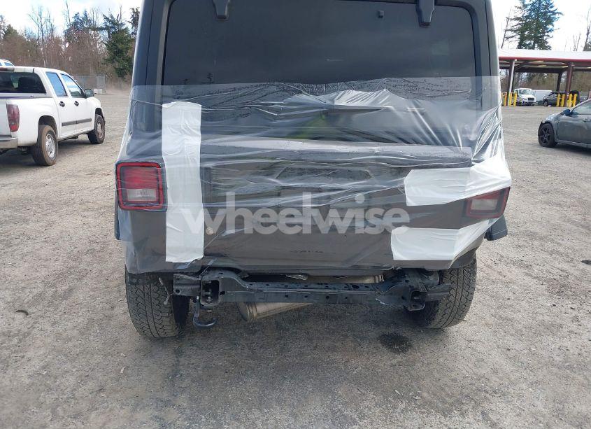 Photo 22 of 2019 Jeep Wrangler UNLIMITED SPORT S 4X4 (VIN 1C4HJXDG6KW538685)