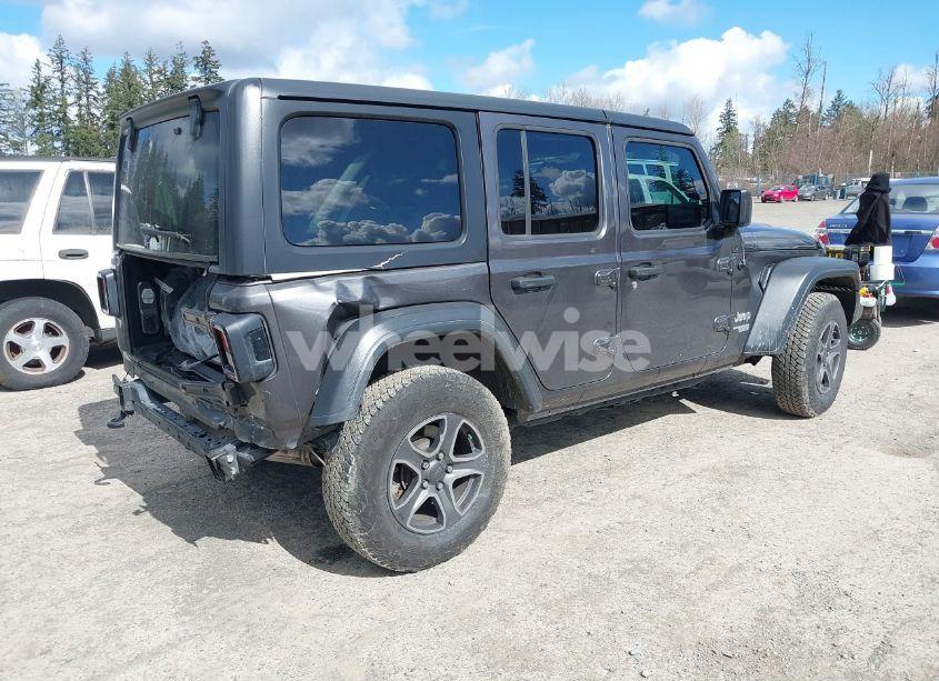 Photo 4 of 2019 Jeep Wrangler UNLIMITED SPORT S 4X4 (VIN 1C4HJXDG6KW538685)