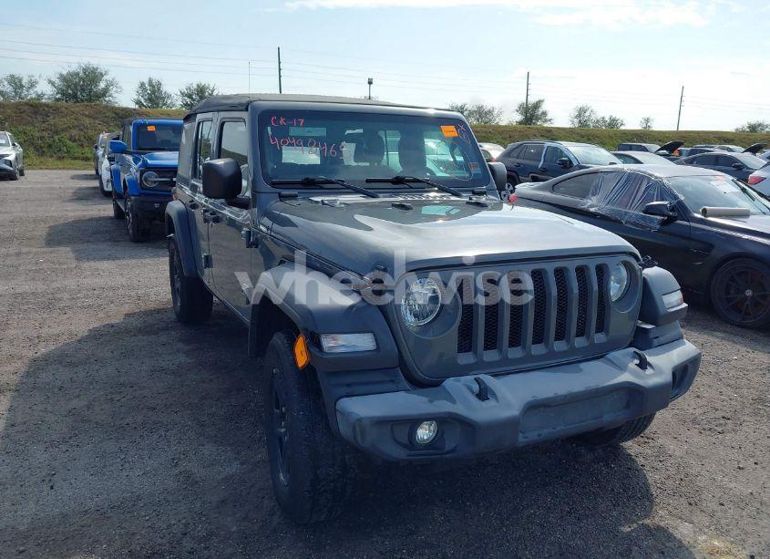 2019 Jeep Wrangler UNLIMITED SPORT 4X4 (VIN 1C4HJXDG6KW561500) main photo