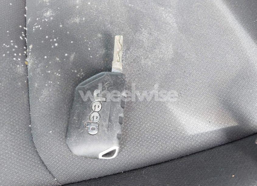 Photo 11 of 2019 Jeep Wrangler UNLIMITED SPORT 4X4 (VIN 1C4HJXDG6KW561500)