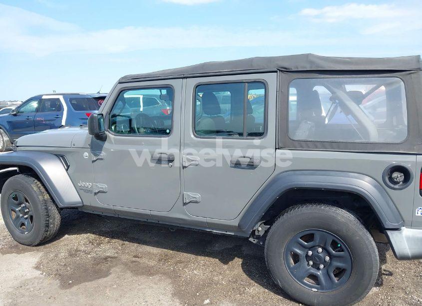 Photo 14 of 2019 Jeep Wrangler UNLIMITED SPORT 4X4 (VIN 1C4HJXDG6KW561500)