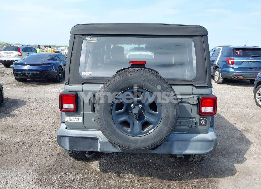 Photo 16 of 2019 Jeep Wrangler UNLIMITED SPORT 4X4 (VIN 1C4HJXDG6KW561500)
