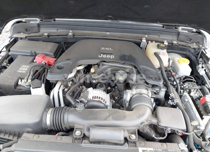 Photo 10 of 2019 Jeep Wrangler UNLIMITED SPORT S 4X4 (VIN 1C4HJXDG6KW571640)