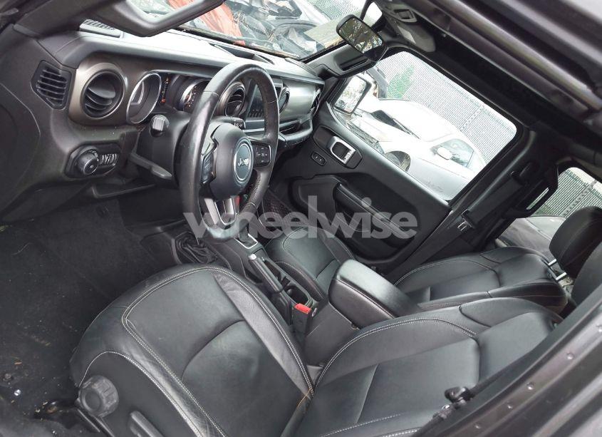 Photo 18 of 2019 Jeep Wrangler UNLIMITED SPORT S 4X4 (VIN 1C4HJXDG6KW571640)