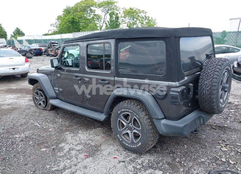 Photo 3 of 2019 Jeep Wrangler UNLIMITED SPORT S 4X4 (VIN 1C4HJXDG6KW571640)