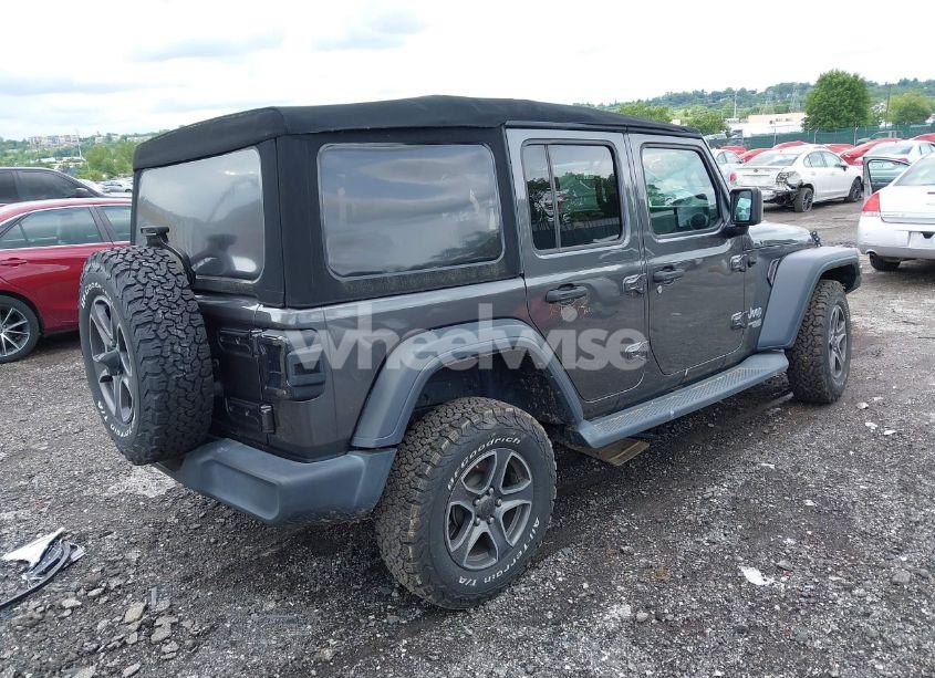 Photo 4 of 2019 Jeep Wrangler UNLIMITED SPORT S 4X4 (VIN 1C4HJXDG6KW571640)