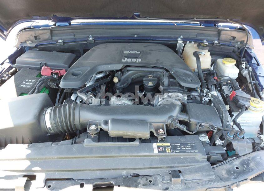 Photo 10 of 2019 Jeep Wrangler UNLIMITED SPORT S 4X4 (VIN 1C4HJXDG6KW639189)