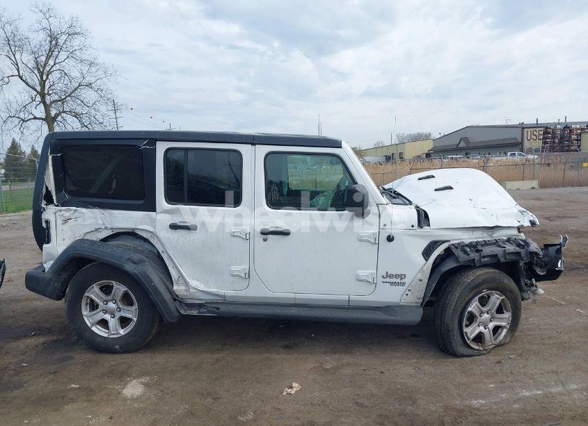 Photo 13 of 2020 Jeep Wrangler UNLIMITED SPORT S 4X4 (VIN 1C4HJXDG6LW241594)