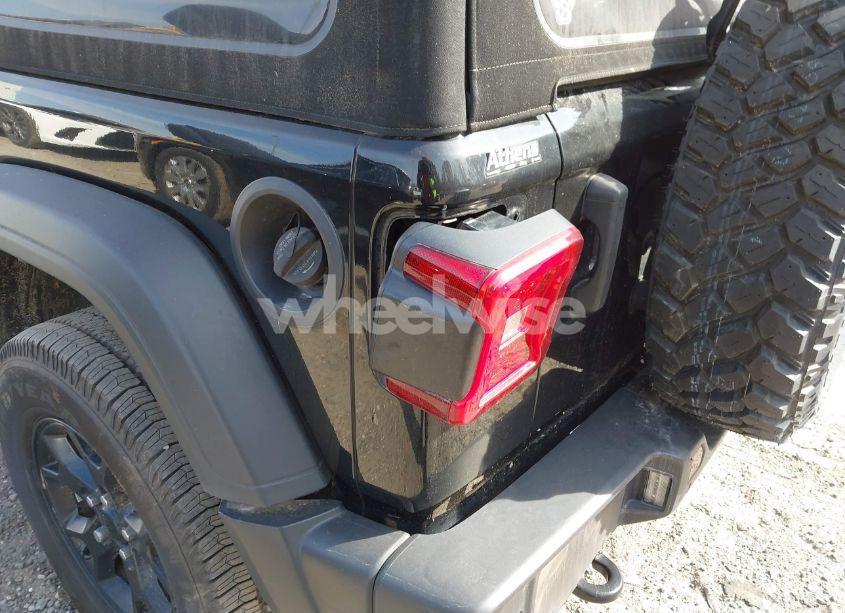 Photo 18 of 2021 Jeep Wrangler UNLIMITED WILLYS 4X4 (VIN 1C4HJXDG6MW545400)