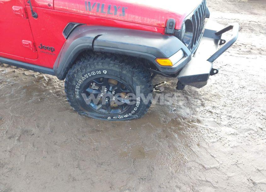 Photo 6 of 2021 Jeep Wrangler UNLIMITED WILLYS 4X4 (VIN 1C4HJXDG6MW610228)