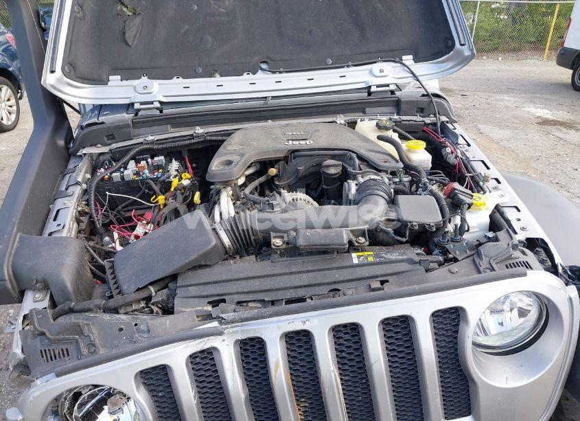 Photo 10 of 2018 Jeep Wrangler UNLIMITED SPORT 4X4 (VIN 1C4HJXDG7JW170077)