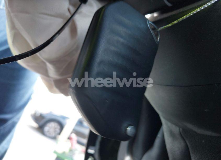 Photo 11 of 2018 Jeep Wrangler UNLIMITED SPORT 4X4 (VIN 1C4HJXDG7JW170077)