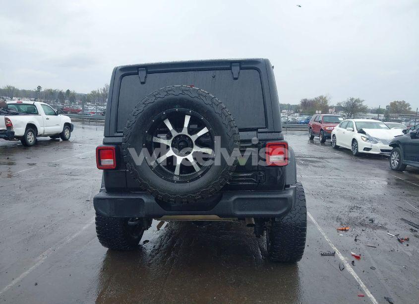 Photo 16 of 2018 Jeep Wrangler UNLIMITED SPORT S 4X4 (VIN 1C4HJXDG7JW227605)