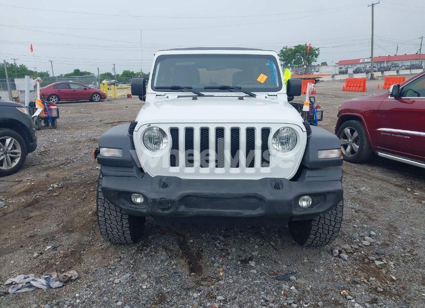 Photo 12 of 2019 Jeep Wrangler UNLIMITED SPORT S 4X4 (VIN 1C4HJXDG7KW553468)