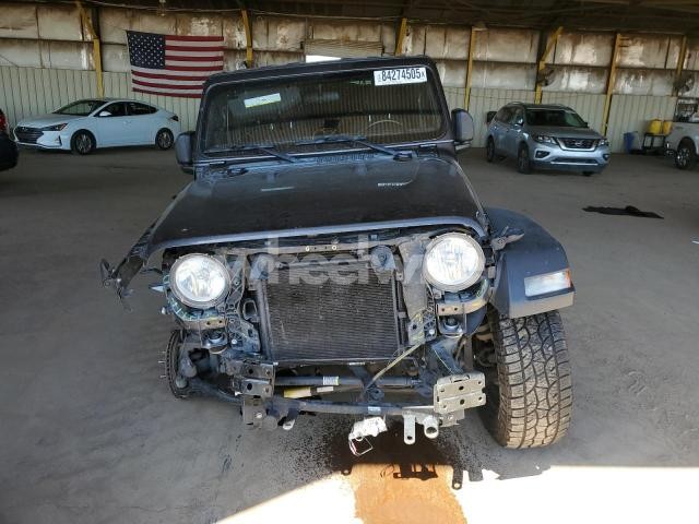 Photo 12 of 2019 JEEP WRANGLER UNLIMITED SPORT (VIN 1C4HJXDG7KW633837)