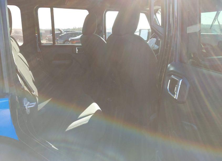 Photo 8 of 2019 Jeep Wrangler UNLIMITED SPORT S 4X4 (VIN 1C4HJXDG7KW638973)