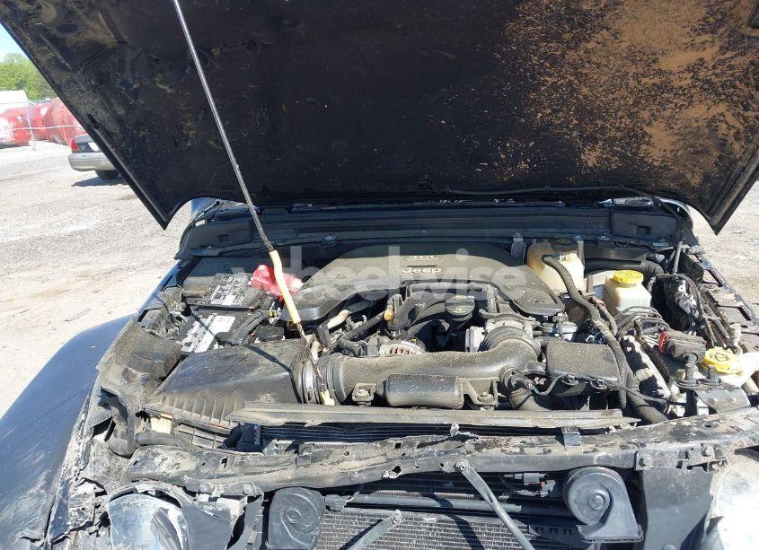 Photo 10 of 2019 Jeep Wrangler UNLIMITED SPORT (VIN 1C4HJXDG7KW671598)