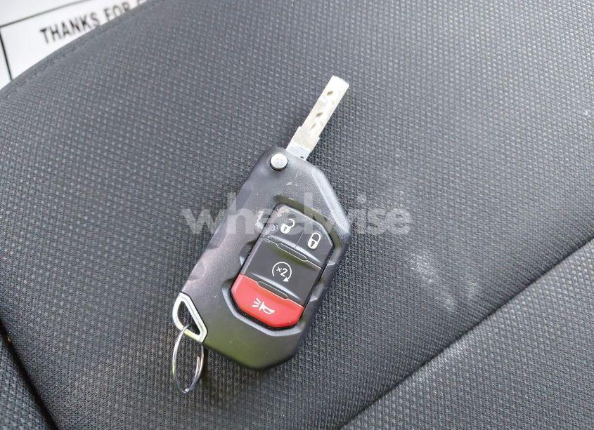 Photo 11 of 2020 Jeep Wrangler UNLIMITED SPORT S 4X4 (VIN 1C4HJXDG7LW212475)