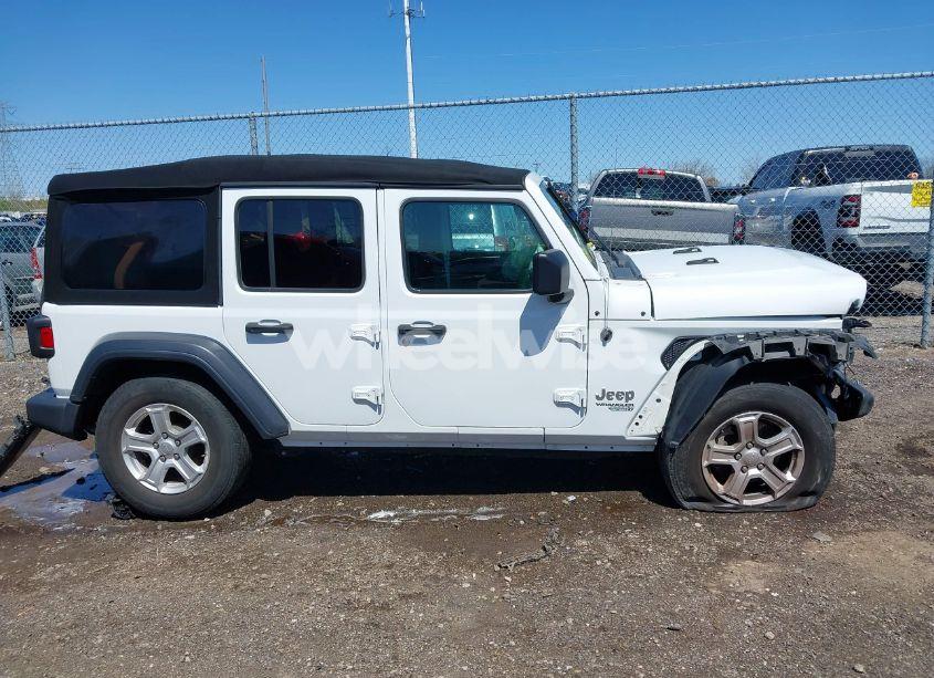 Photo 13 of 2020 Jeep Wrangler UNLIMITED SPORT S 4X4 (VIN 1C4HJXDG7LW212475)